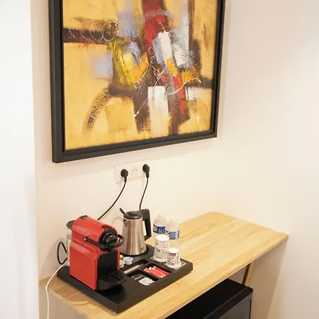 Les Rebelles פריז