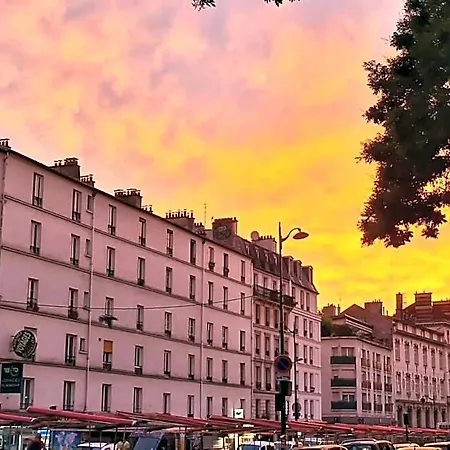 Hotel Les Rebelles Paris