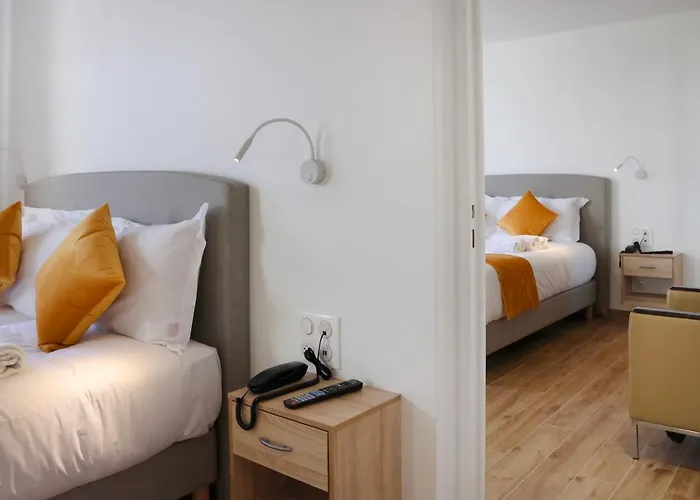 Les Rebelles Hotel Paris